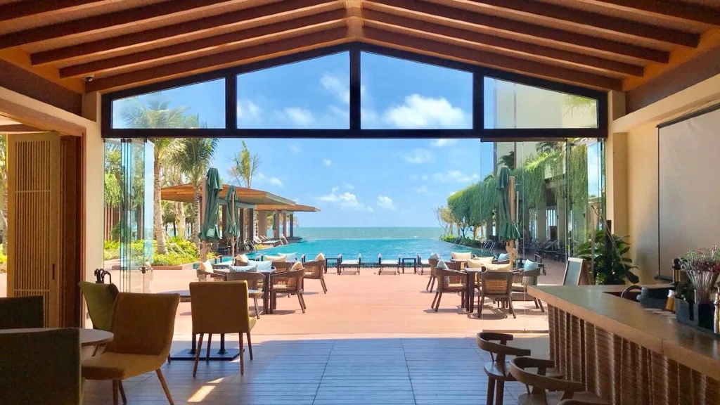 Quầy bar