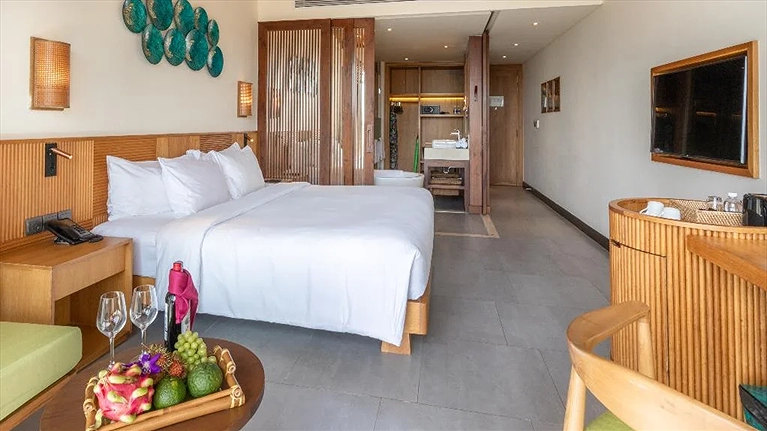 Premium Deluxe Garden View