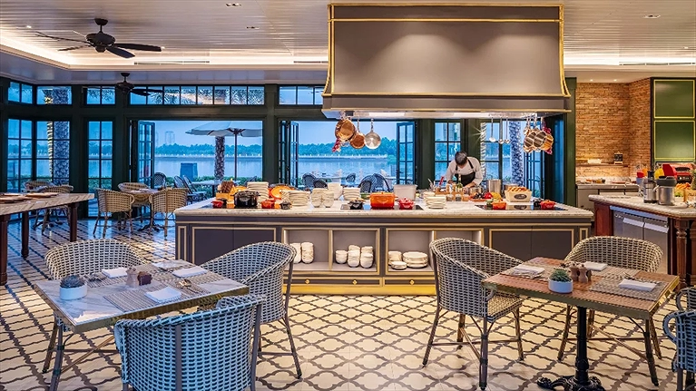 Nhà hàng The Kitchen by the river