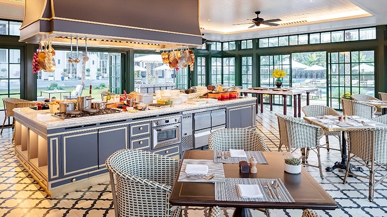 Nhà hàng The Kitchen by the river