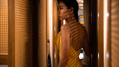 Quy Nhơn là một thành phố biển thịnh vượng với bãi biển dài dường như vô tận