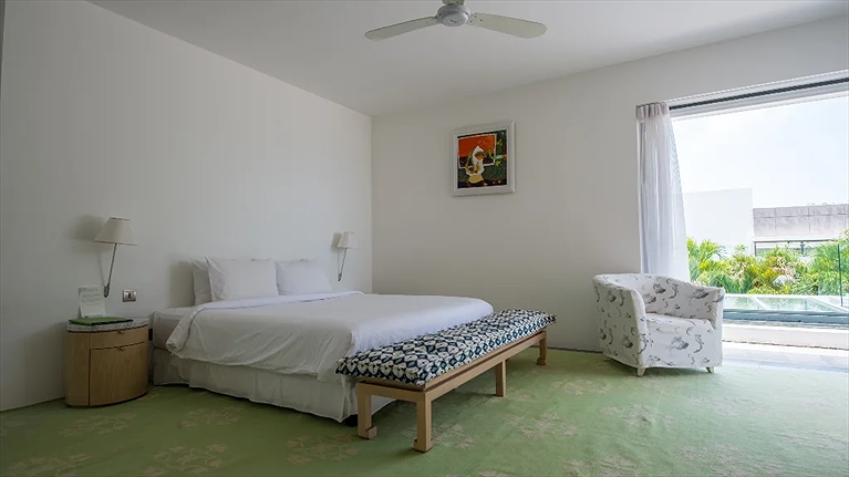 Premium Beachfront Pool Residence