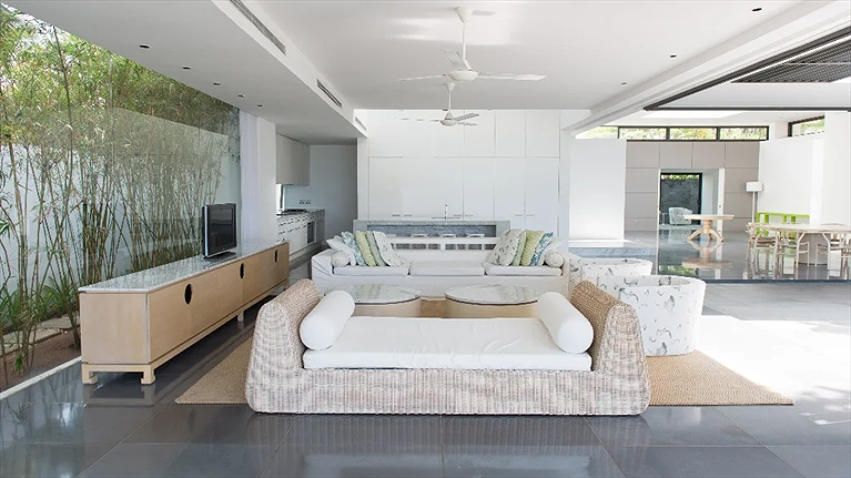 Premium Beachfront Pool Residence