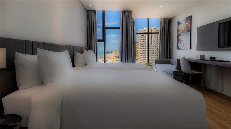 Classic Ocean View Twin