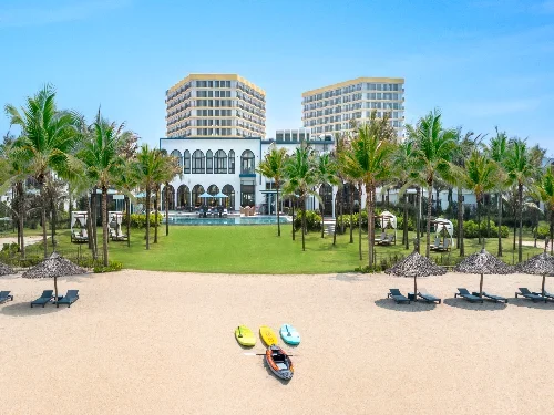 Wyndham Hội An Royal Beachfront Resort & Villas