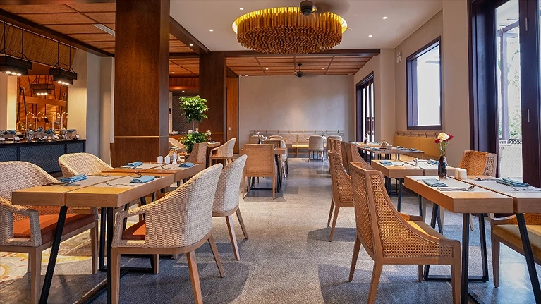 Nhà hàng Paddy Field