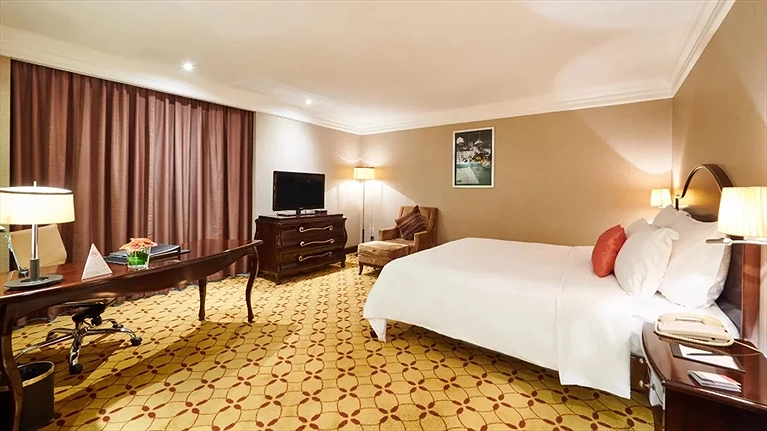 Deluxe Premium Room