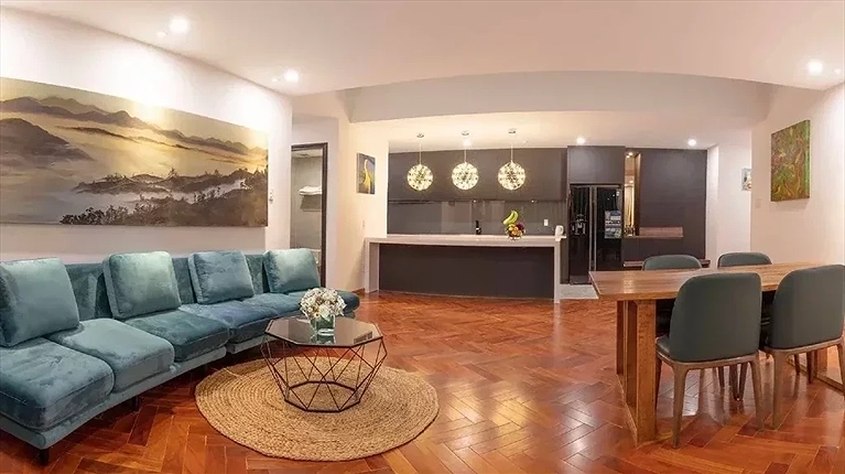 Hạng phòng Penthouse 1