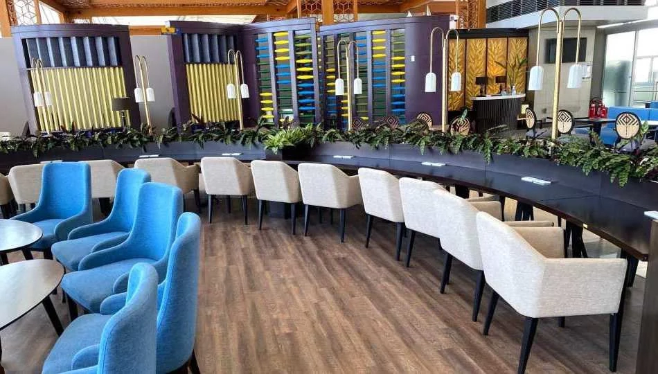 Dễ dàng theo dõi tình trạng chuyến bay theo thông tin cập nhật nhất với hệ thống hiển thị thông tin chuyến bay theo thời gian thực.