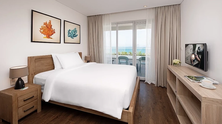 02 Bedrooms Executive