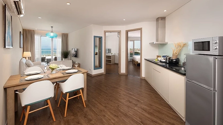 02 Bedrooms Executive