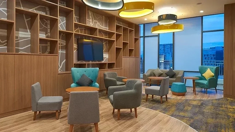 Khu vực Library Lounge 