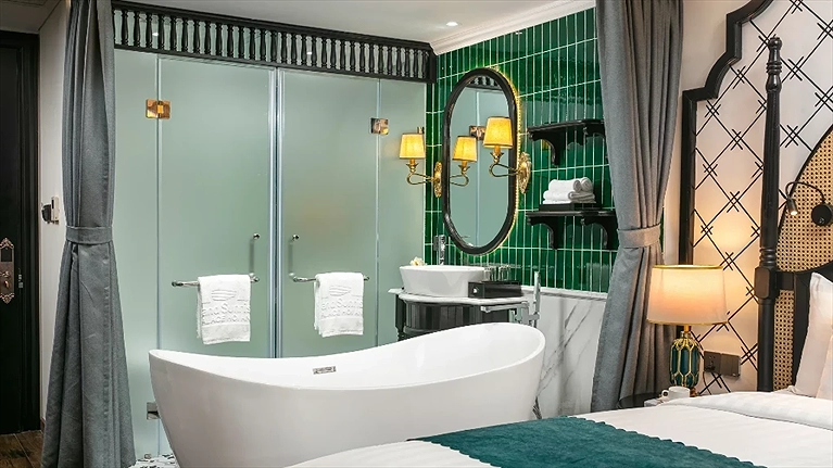 Deluxe Double Balcony