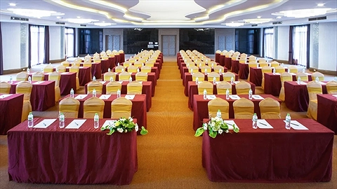 Phòng họp Phú Qúy