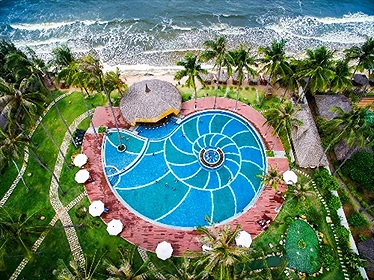 Khách sạn Mường Thanh Holiday Mũi Né