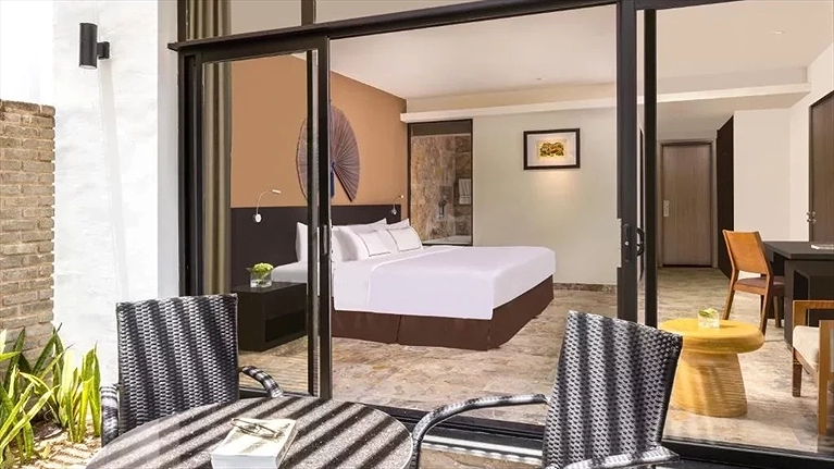 Các hạng phòng The Level