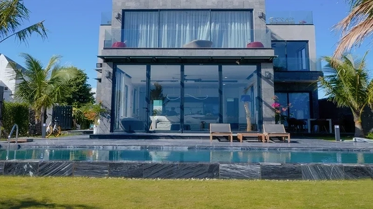 PRADIS (03 Bedrooms) View Ocean Front