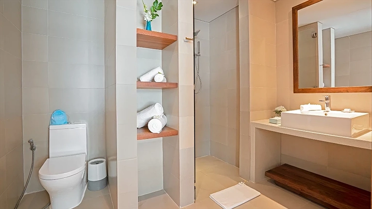 Light Studio City View