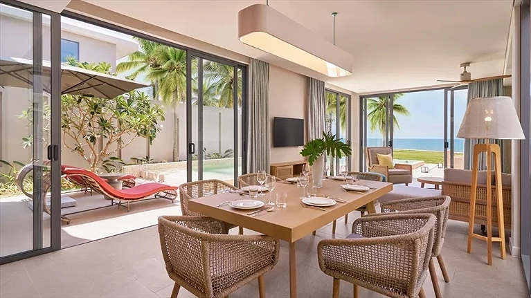 Three Bedroom Oceanfront Pool Villa