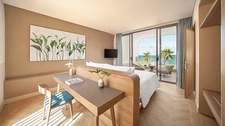 Three Bedroom Oceanfront Pool Villa