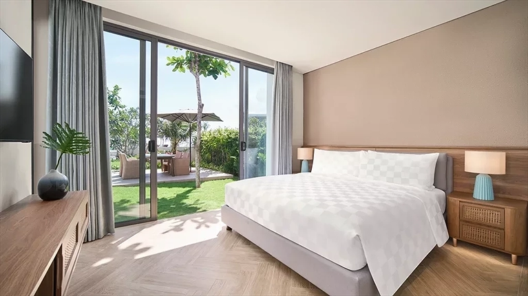 Three Bedroom Beach Pool Villa