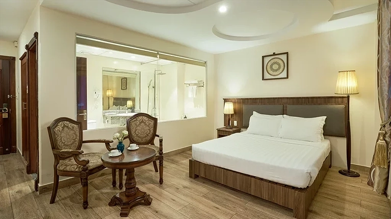 Premier External Room