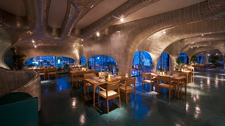 Smith’s Kitchen & Bar