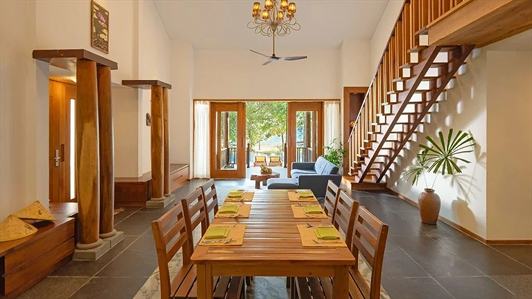 Beachfront Sharing Pool Villa	