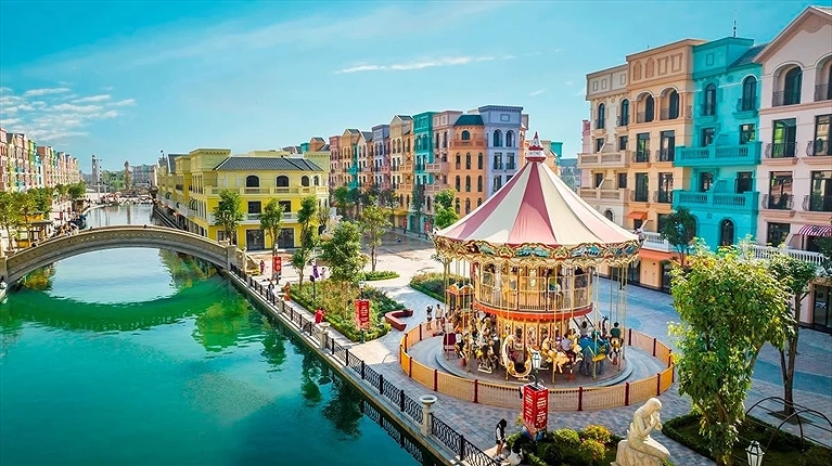 Khung cảnh thơ mộng tại Grand World - tọa độ check-in siêu HOT