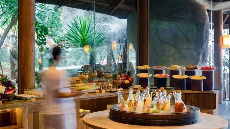 Six Senses Ninh Vân Bay mang đến cho thực khách những món ăn nhiều chất dinh dưỡng và tươi mát