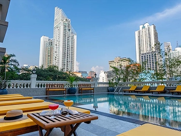 Khách sạn Boulevard Bangkok Sukhumvit
