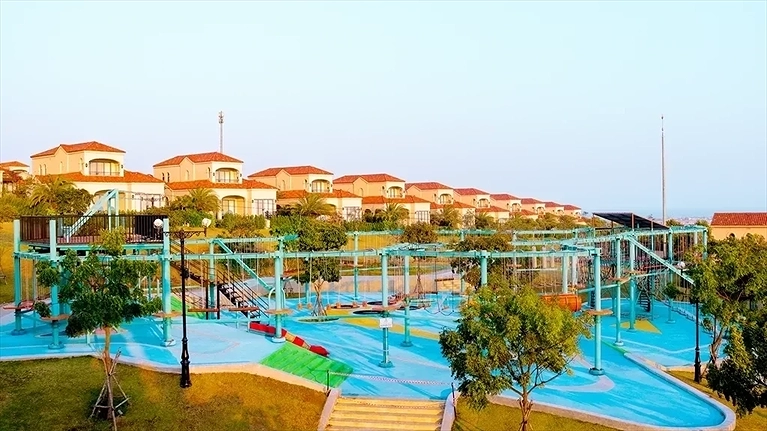 Khu sân chơi ngoài trời - La Avent