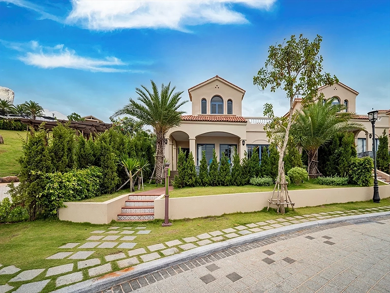 Bên ngoài Villa 2 BR Private Pool