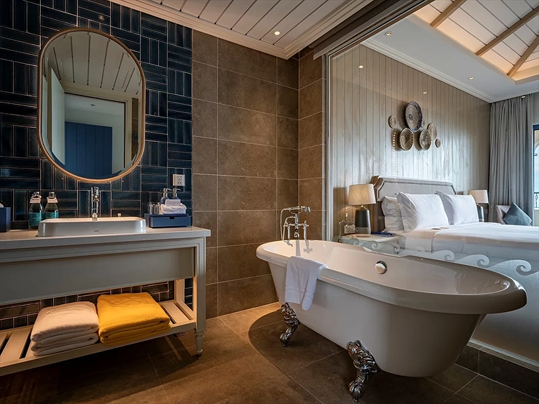 Residence 3 BR Private Pool