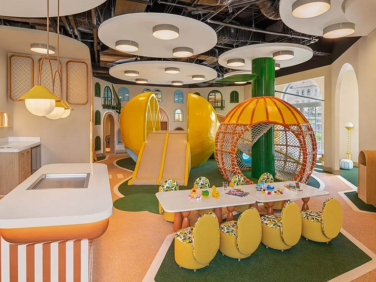 Khu vui chơi trẻ em trong nhà