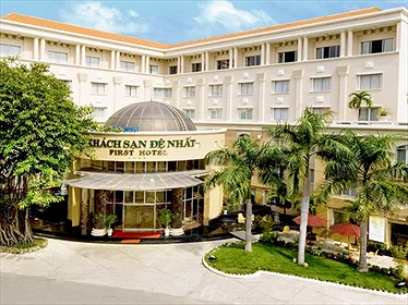 Khách sạn Đệ Nhất Hồ Chí Minh