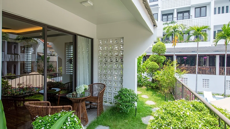 Hạng phòng Saga Signature