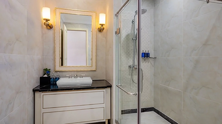 Three-Bedrooms Sapphire Beach Villa