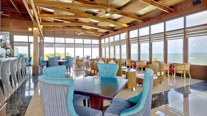 Nhà hàng Ocean View Villas