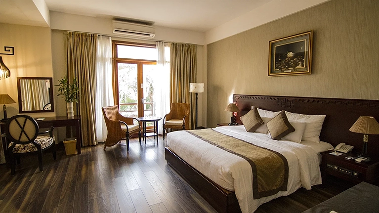 Deluxe Suite Garden View