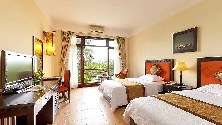 Superior Garden View