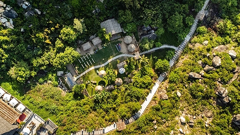 Nằm trong khu dã ngoại Trung Lương