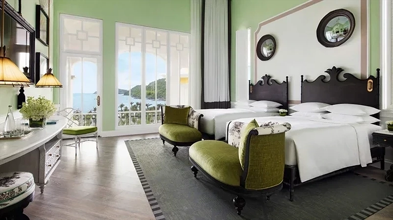 Emerald Bay Ocean View Twin