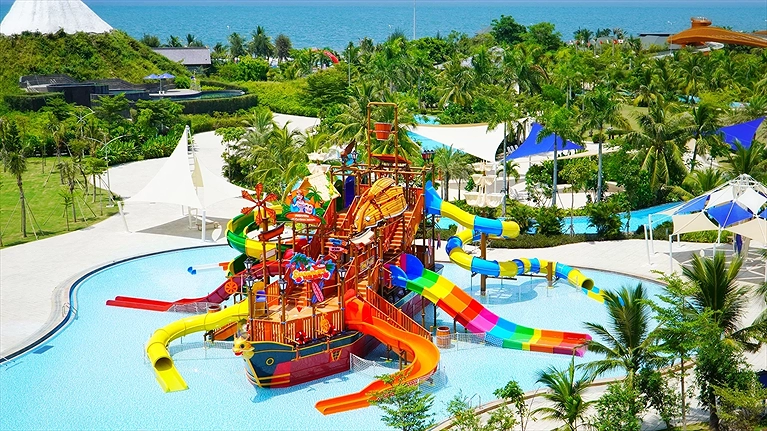 Khu trượt nước Tàu Cướp Biển vui nhộn