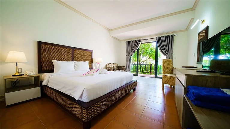 Lotus Premium Double