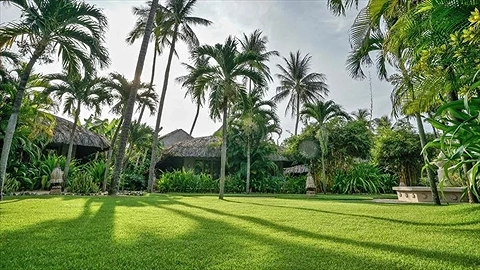 Khuôn viên resort