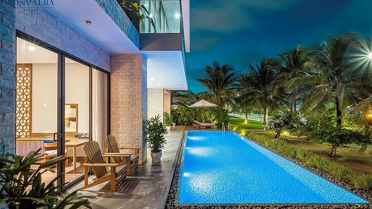 Beachfront Villa 04 Bedrooms