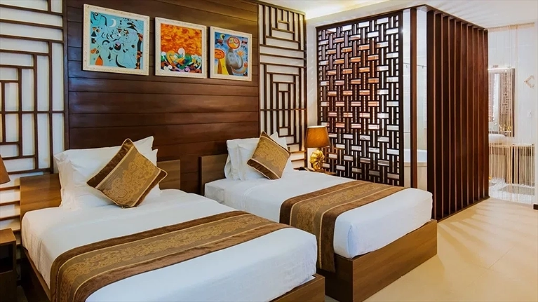 Grand Premium Deluxe Garden View Twin