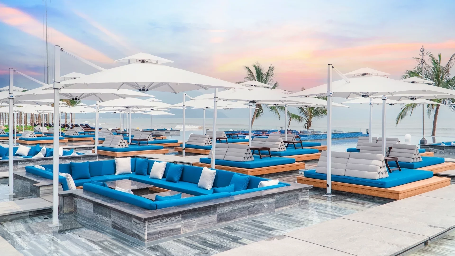 Nami Beach Club