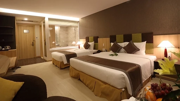 Deluxe Family Triple